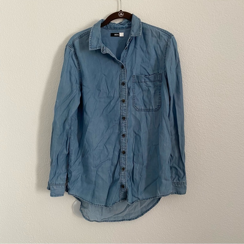 BDG Women's Size Small Blue Chambray Long Sleeve Button Front Top